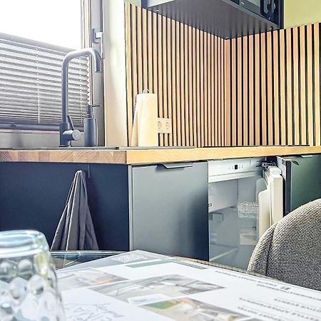 Hotel Zweite Heimat Nuerburg كيلبيرغ الغرفة الصورة